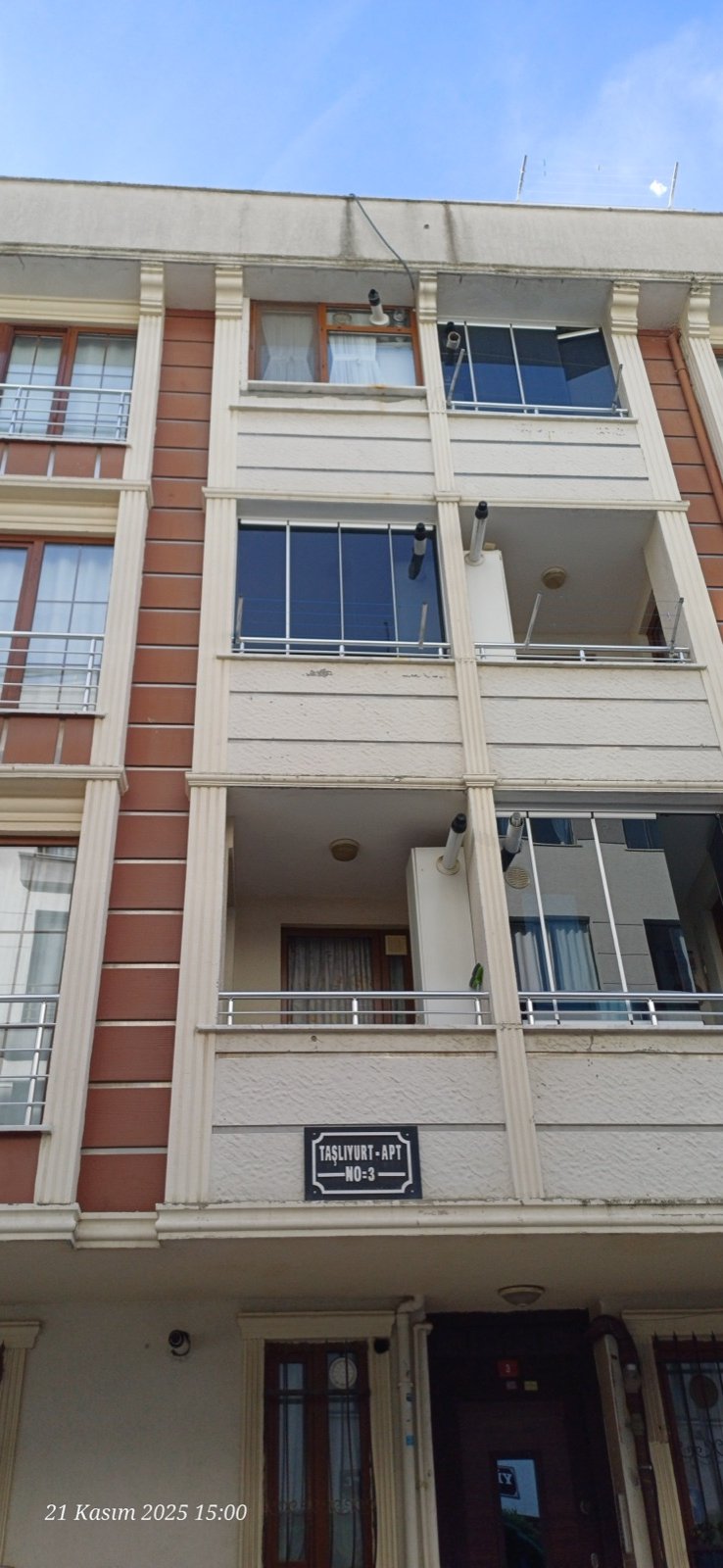 Beyoğlu Cam Balkon - Teknik Dizayn Alüminyum