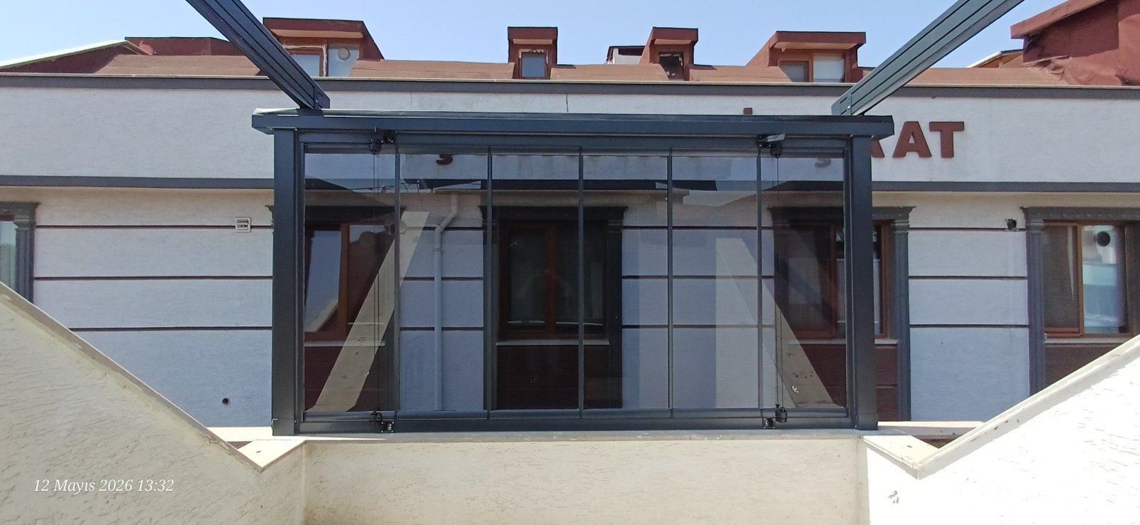 Esenyurt Cam Balkon - Teknik Dizayn Alüminyum