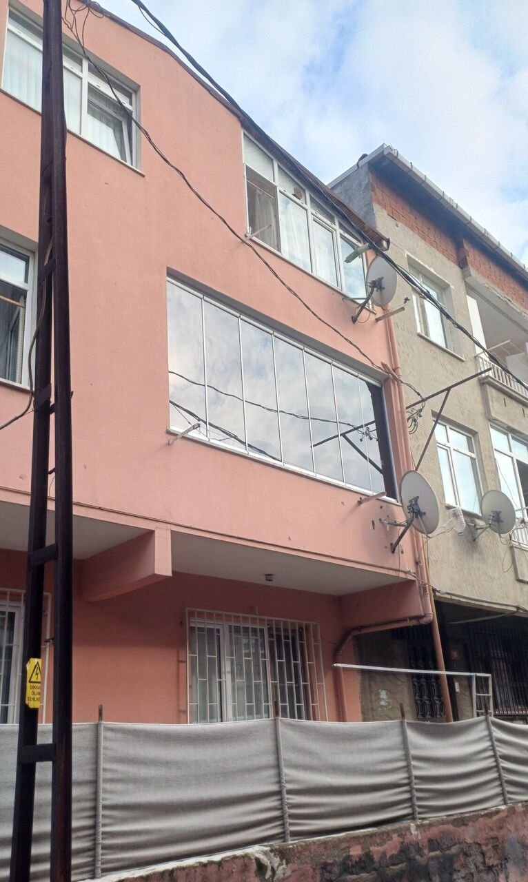 Cam Merdiven Korkuluğu - Teknik Dizayn Alüminyum